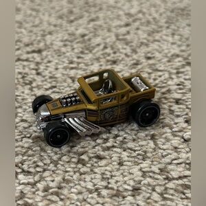 RARE Mattel Hot Wheels 2005 Bone Shaker